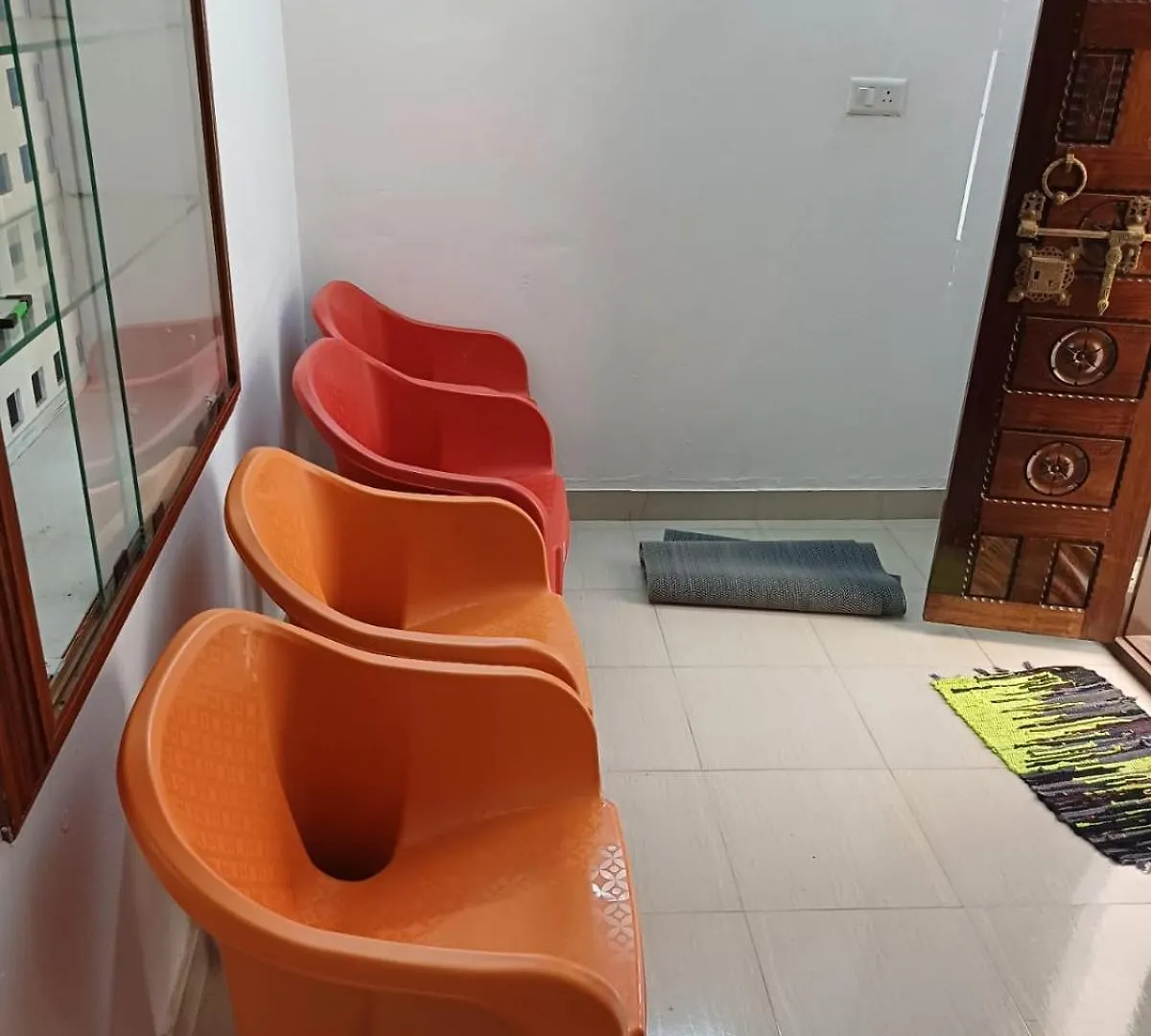 River Valley Service Villa Манантавади